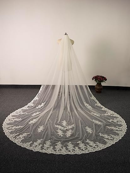 GownLink Long 3.5 mtr Bridal Veil With Attached Comb GLVL21