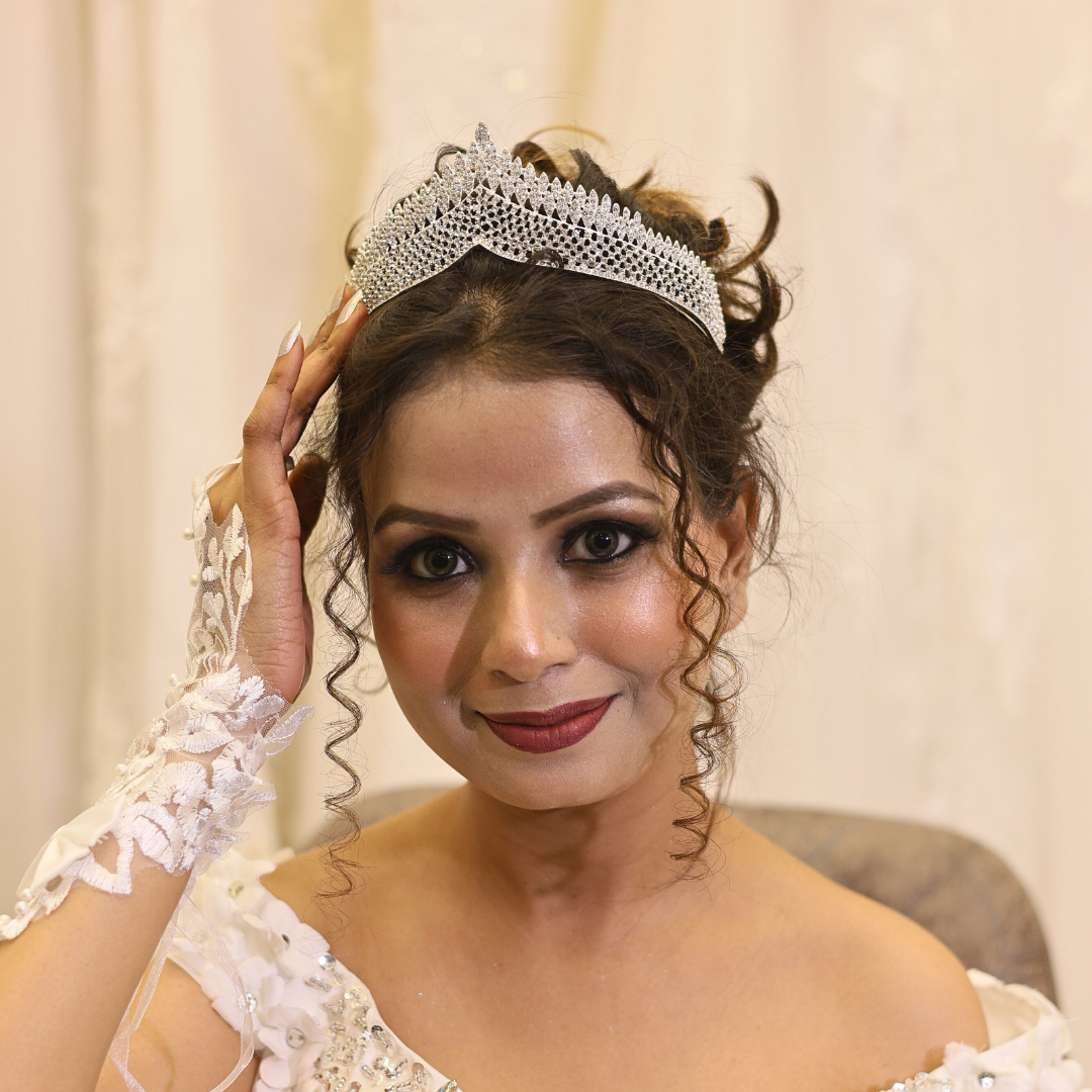 Modest Christian wedding crown in Andhra Pradesh
