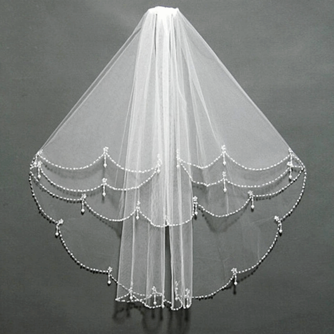 Captivating Elegance GownLink's Perfectly Graceful Short Bridal 1.5mtr Veil with Exquisite Comb and Handcrafted Stonework GLGV009 in Agra