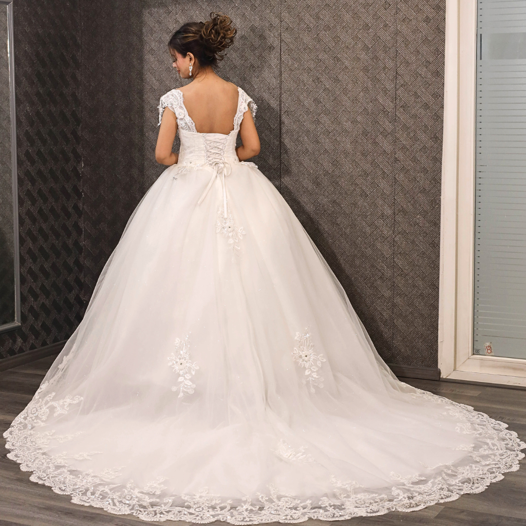 White religious bridal gown in Nellor