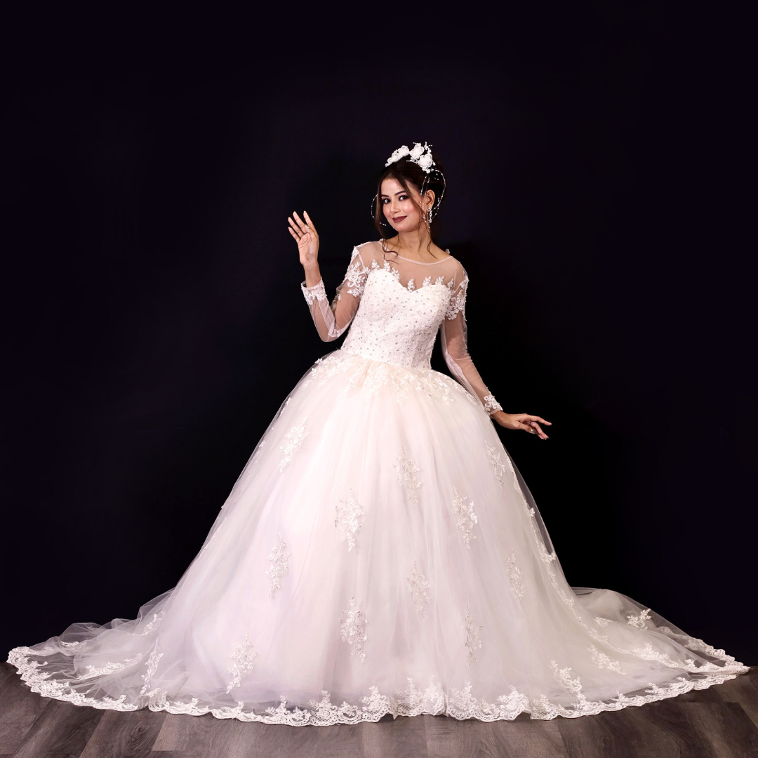 GownLink Stunning Train Gown White Church Wedding Gown with Beaded Lace GLGT009
