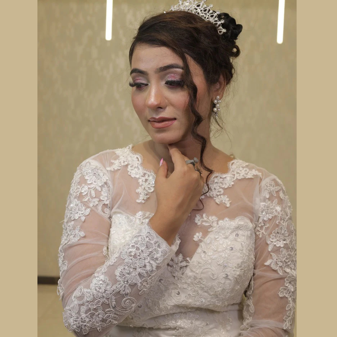 White wedding dress fish cut style