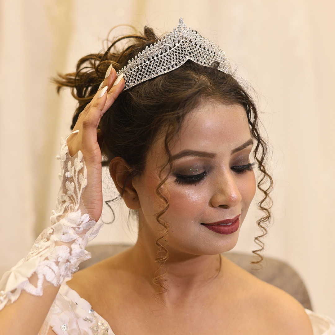 Wedding crown for Christian ceremony in Jharkhand