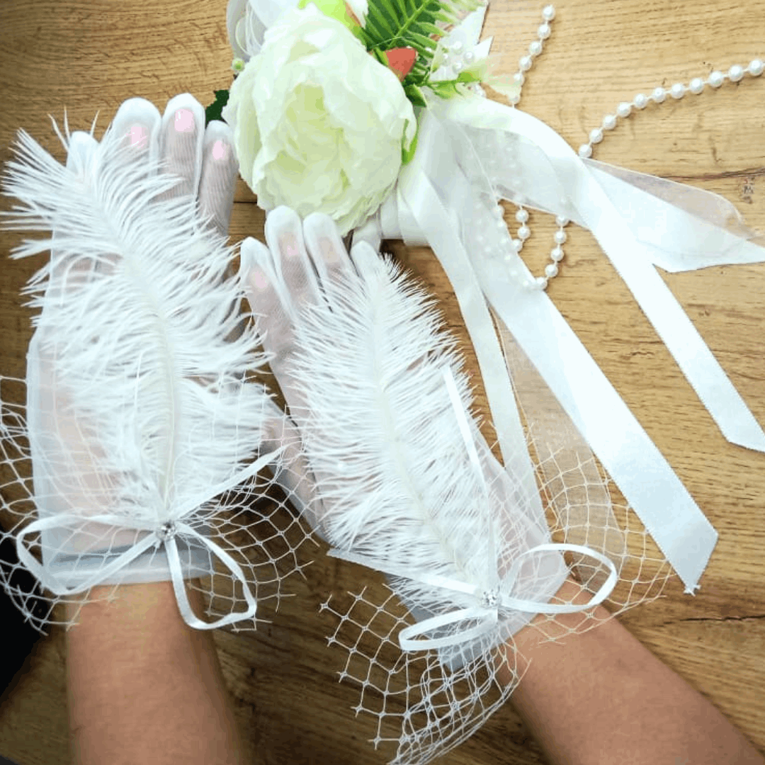 Bridal Gloves White for Wedding Woman Jamnaga India