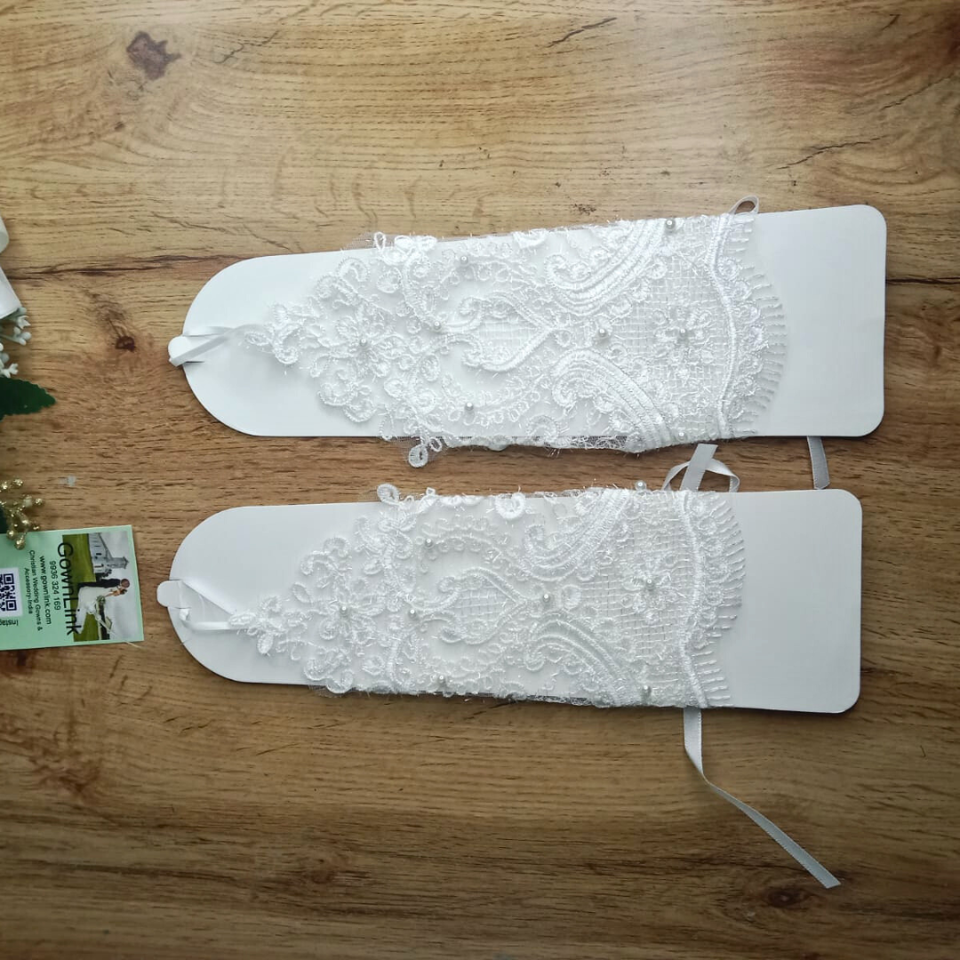 GownLink'Christian & Catholic Bridal Gloves with Pearls -G29