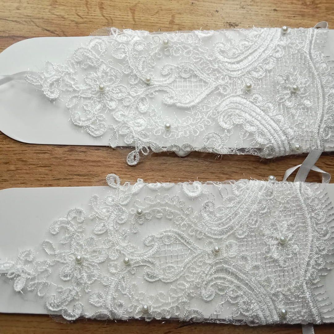 GownLink'Christian & Catholic Bridal Gloves with Pearls -G29