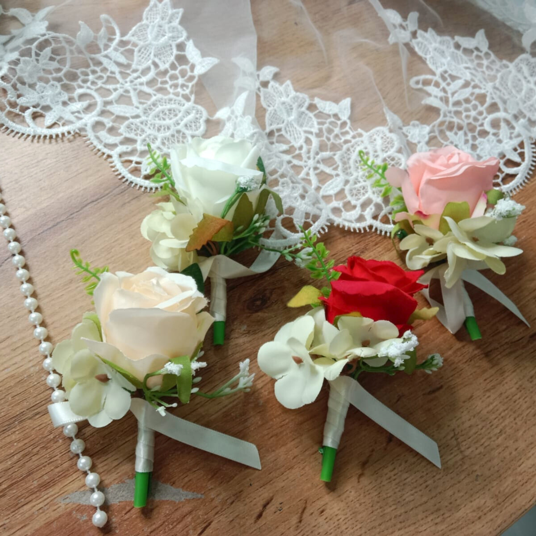 GownLink Boutonniere CF-106