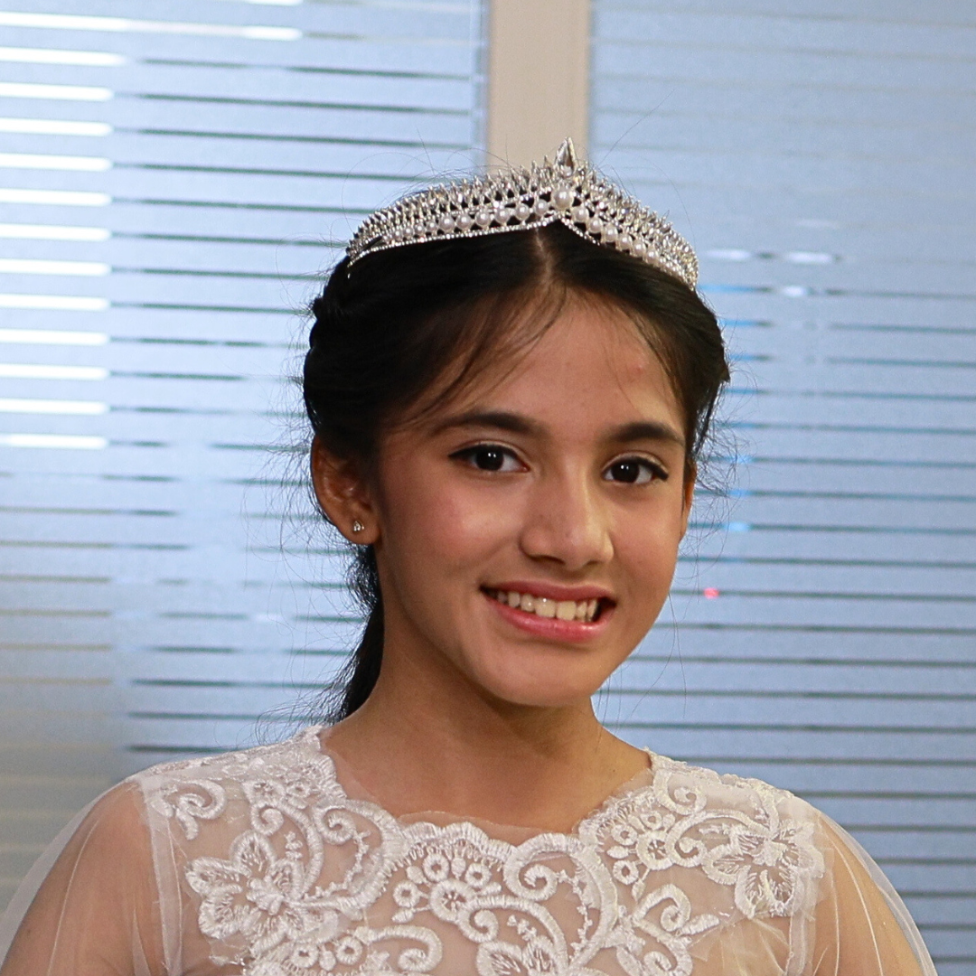 GownLink Bridal Crown Pearls and Gilded Leaves HLC-77
