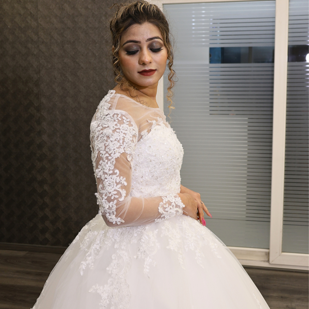 GownLink Stunning Train Gown White Church Wedding Gown with Beaded Lace GLGT009