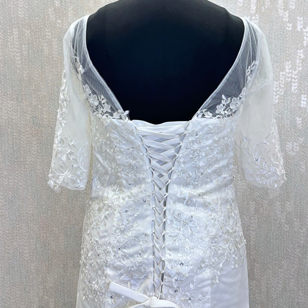 GownLink Bridal Mermaid Gown White Color with Sleeves 330XFM