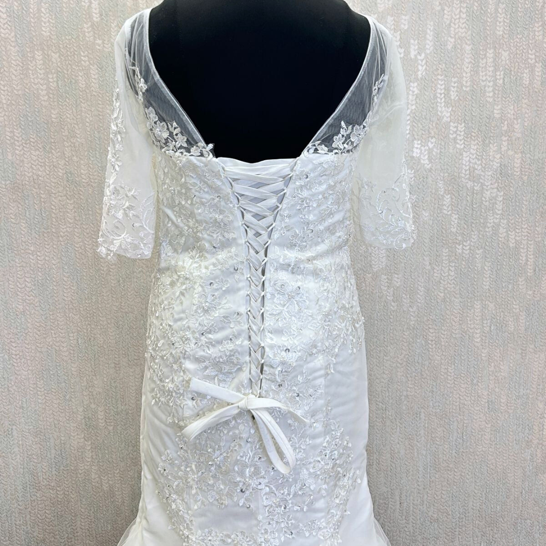 GownLink Bridal Mermaid Gown White Color with Sleeves 330XFM