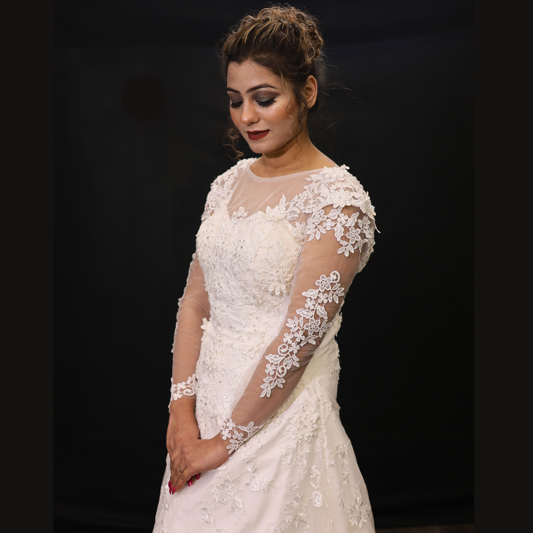 GownLink Elegant White Wedding Dresses A Line for the Modern Bride GLGF077