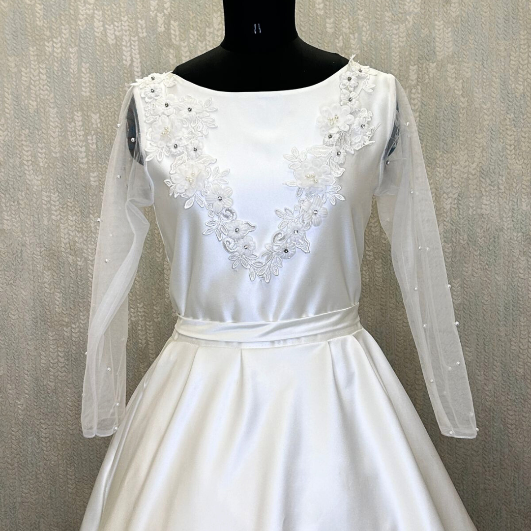 GownLink Classic White Wedding Ball Gown with High Neck latest style GLSTPATCH