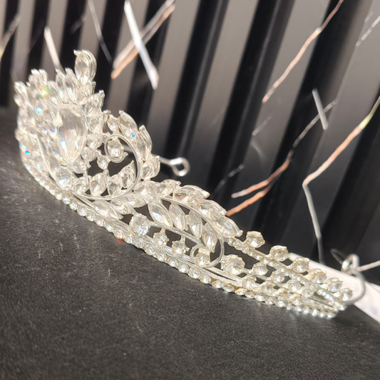 GownLink Bridal Crown With Exquisite Stonework C-27