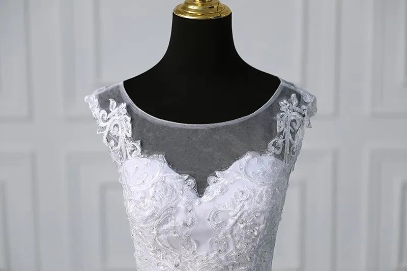 GownLink Adorable White Wedding Princess Gown GLVLQD10B
