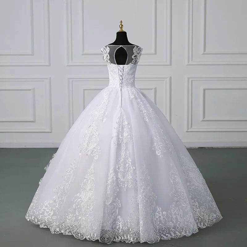 GownLink Adorable White Wedding Princess Gown GLVLQD10B