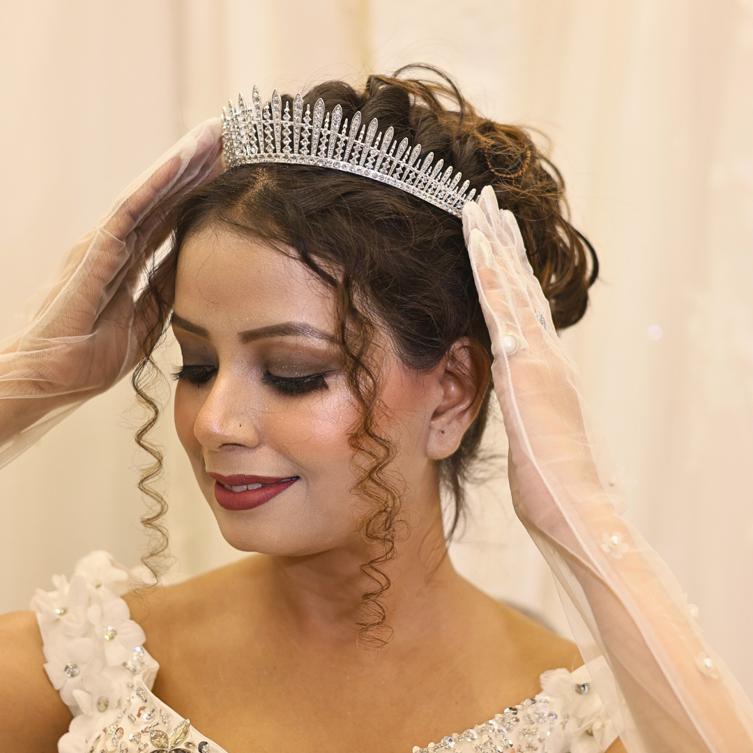 Delicate Wedding Crown in Agra