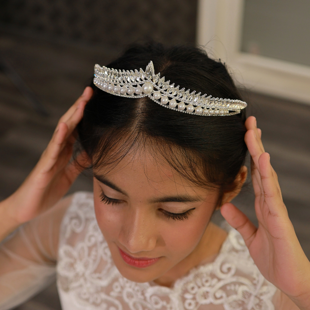 First Holy Communion crown kid in Goa
