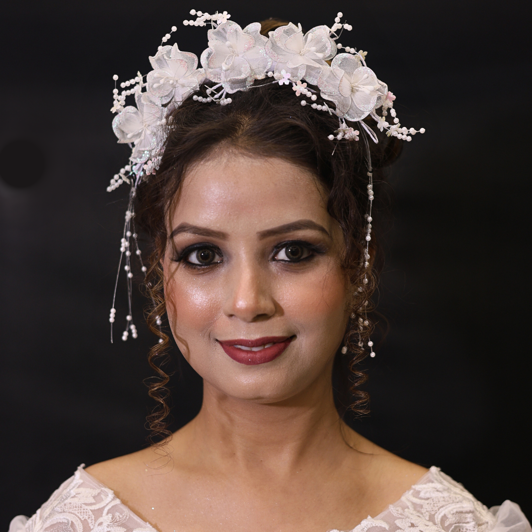 Modest Christian bridal hair Wreath in Odisha