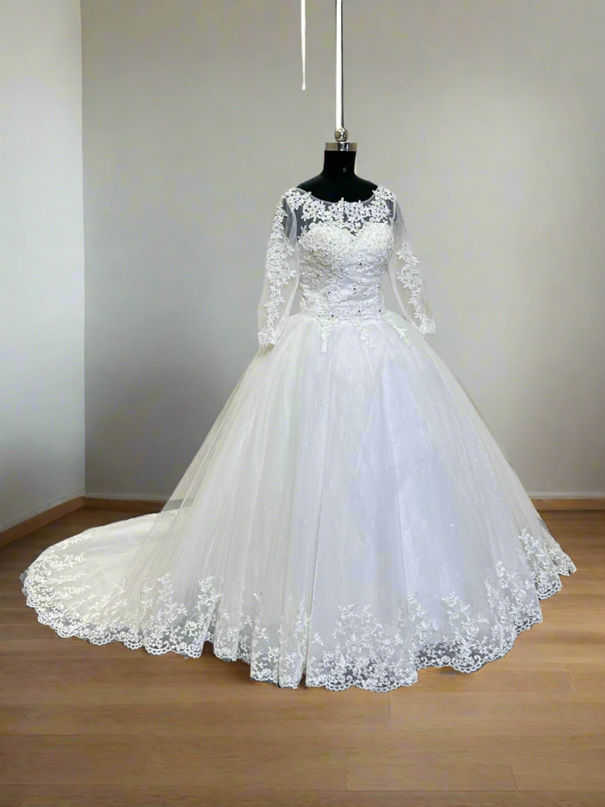 white-train-gowns-Kadapa