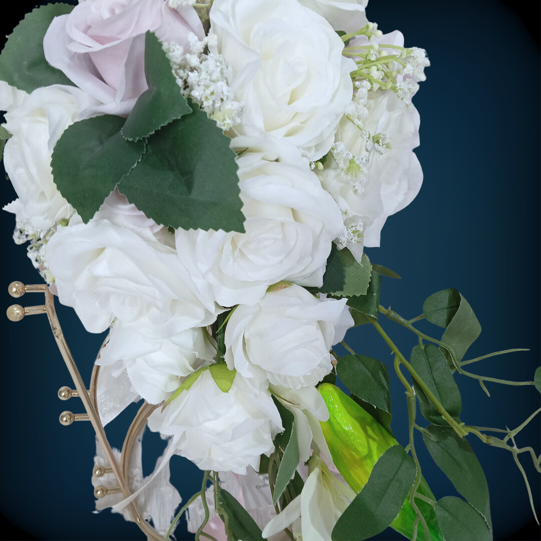 GownLink White Bridal Bouquet for Christian Weddings B133