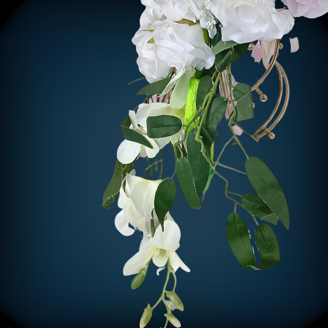 GownLink White Bridal Bouquet for Christian Weddings B133