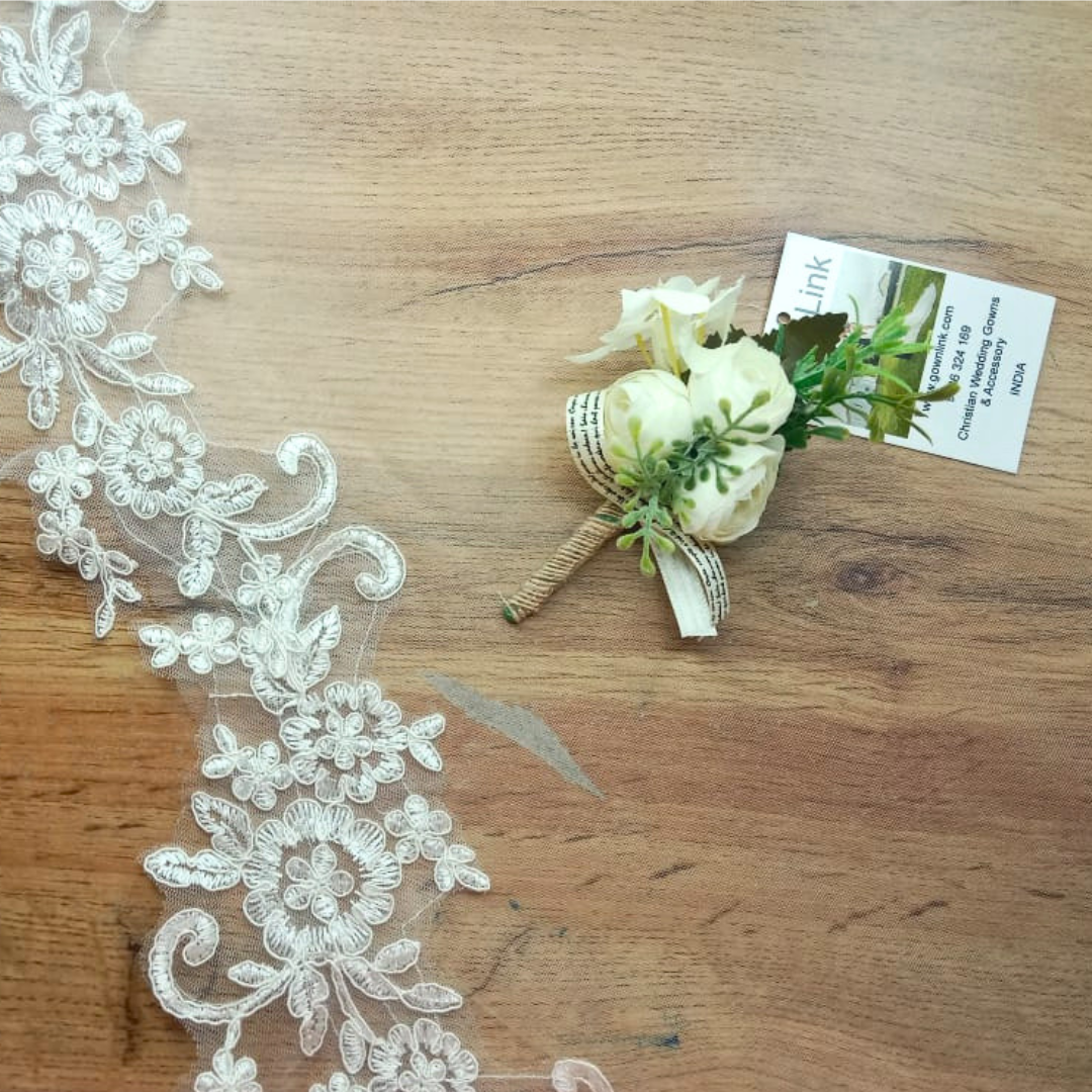 groom boutonniere Chinia