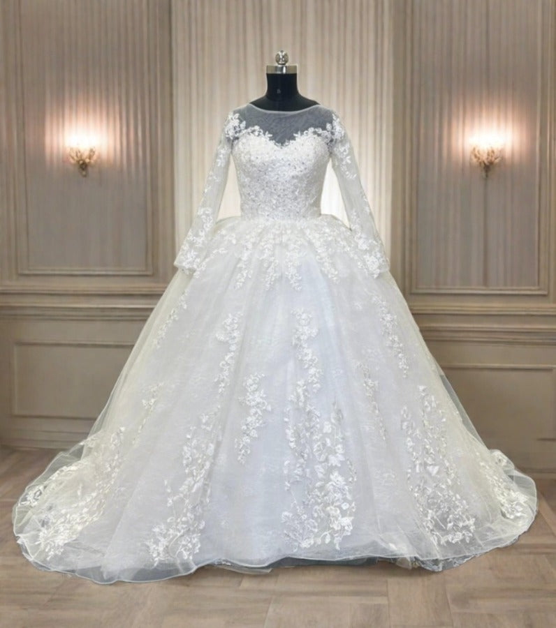 gown