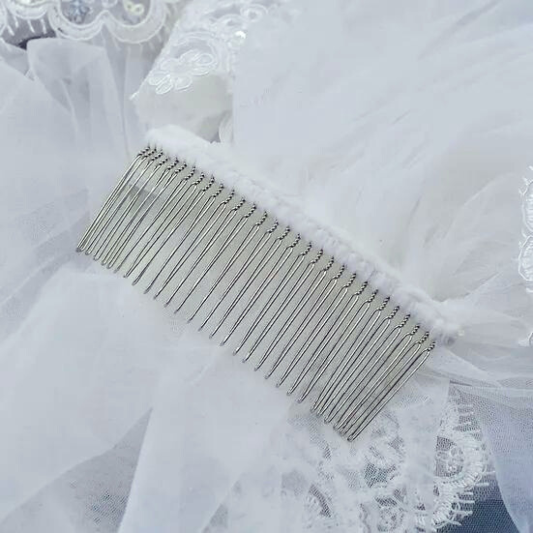 Close-up of lace edge detail on Cathedral Bridal Veil — GownLink GLVHL04
