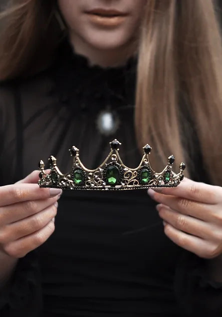 crown for wedding,birthdays and beauty pageants