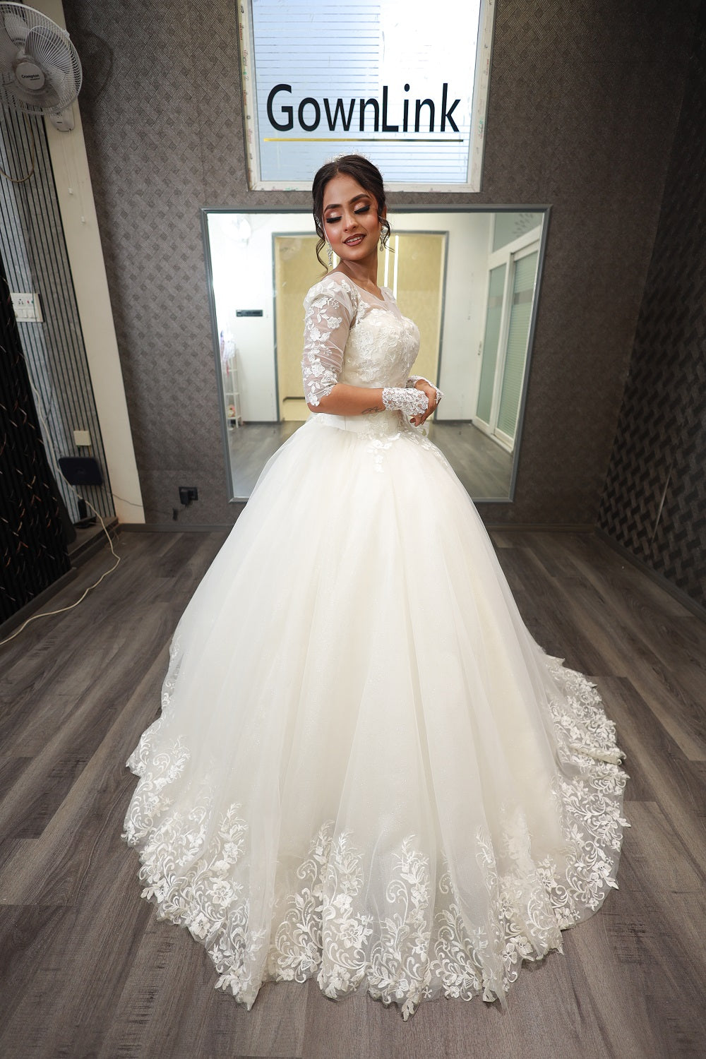 Bridal ball gowns best sale