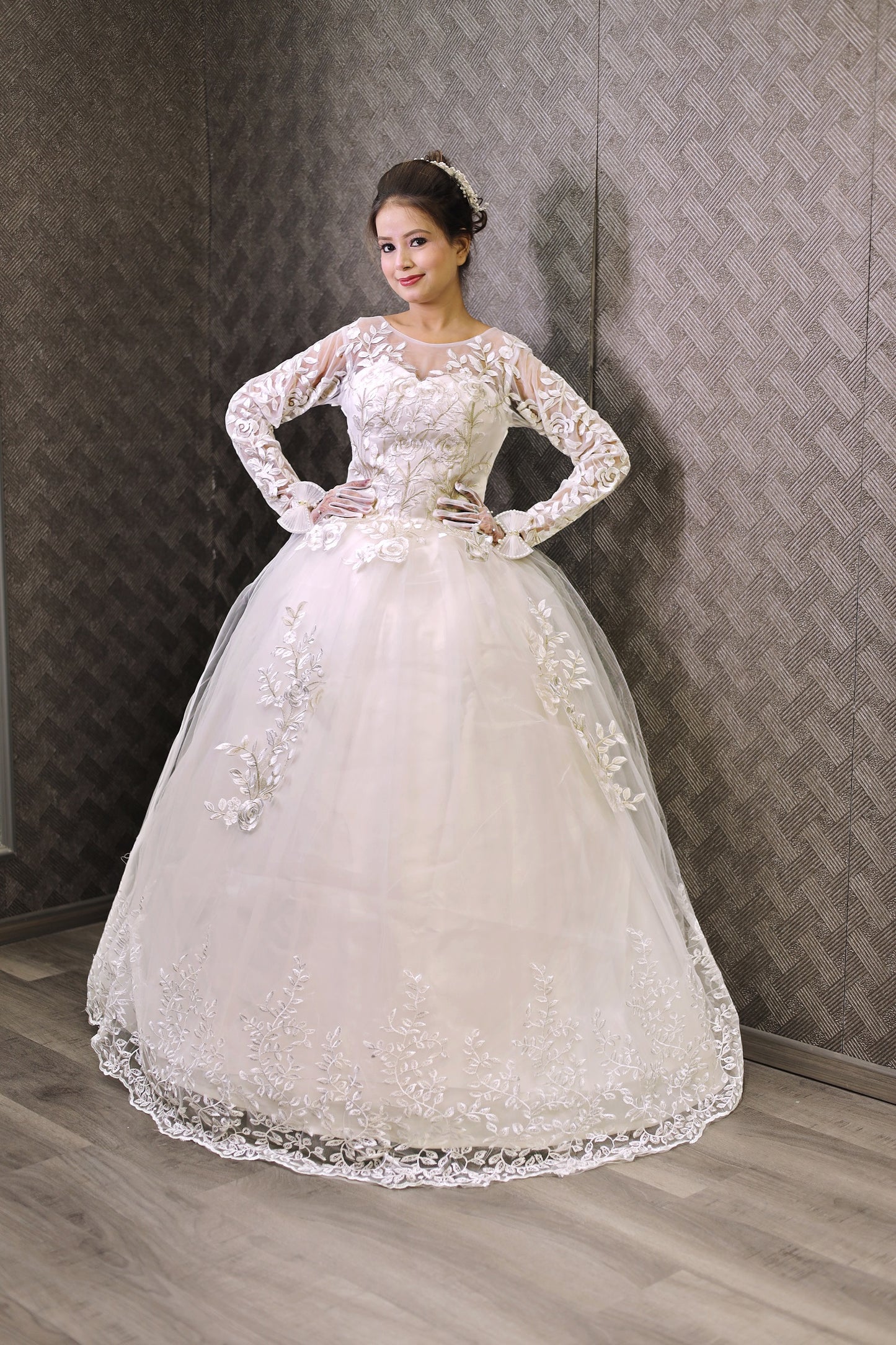 Gownlink White Christian Wedding Ball Gown with Lace Appliques Full Sleeves GLGF038