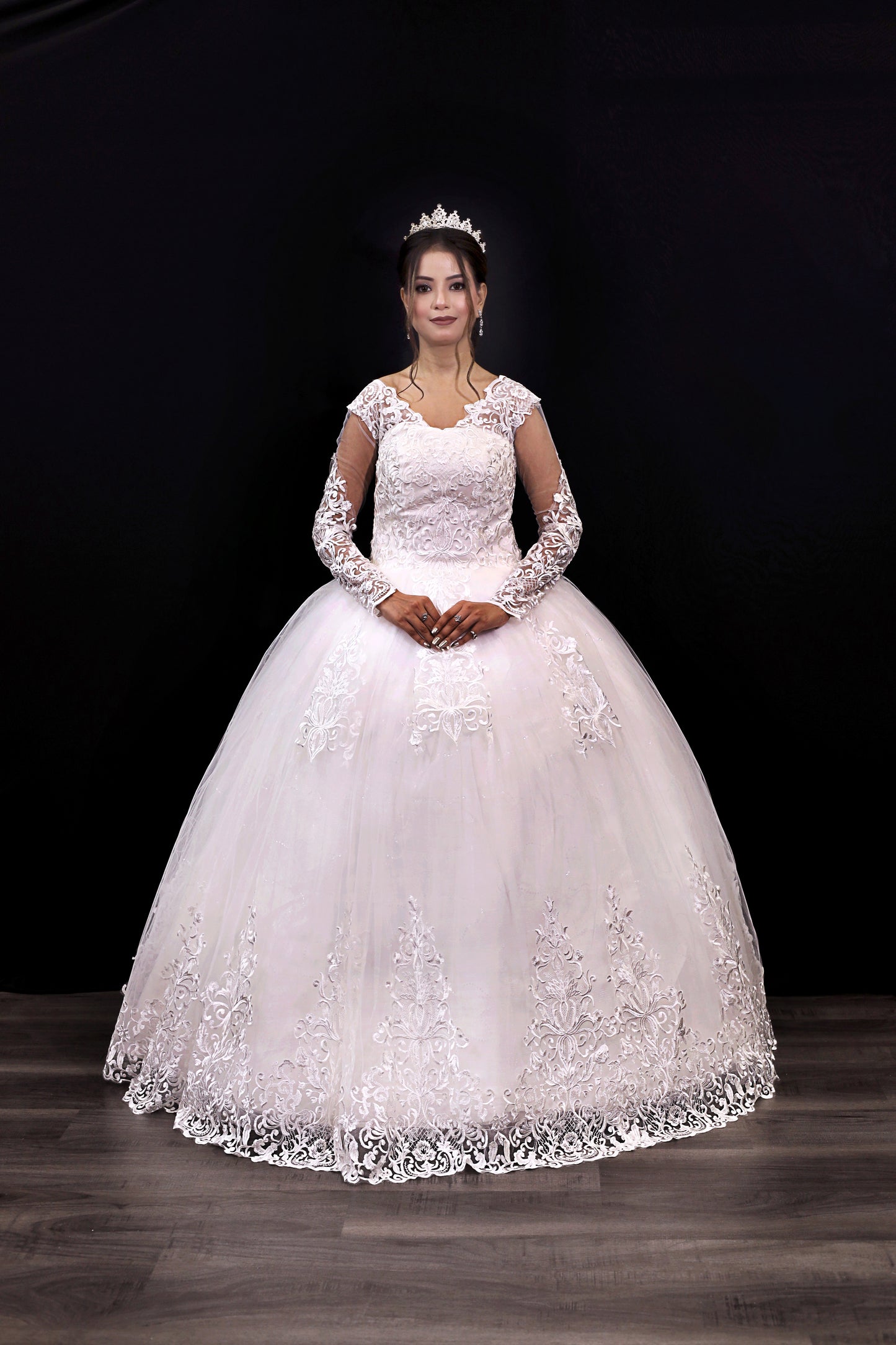 GownLink's Adorable White Wedding Princess Gown GLVLQD09B