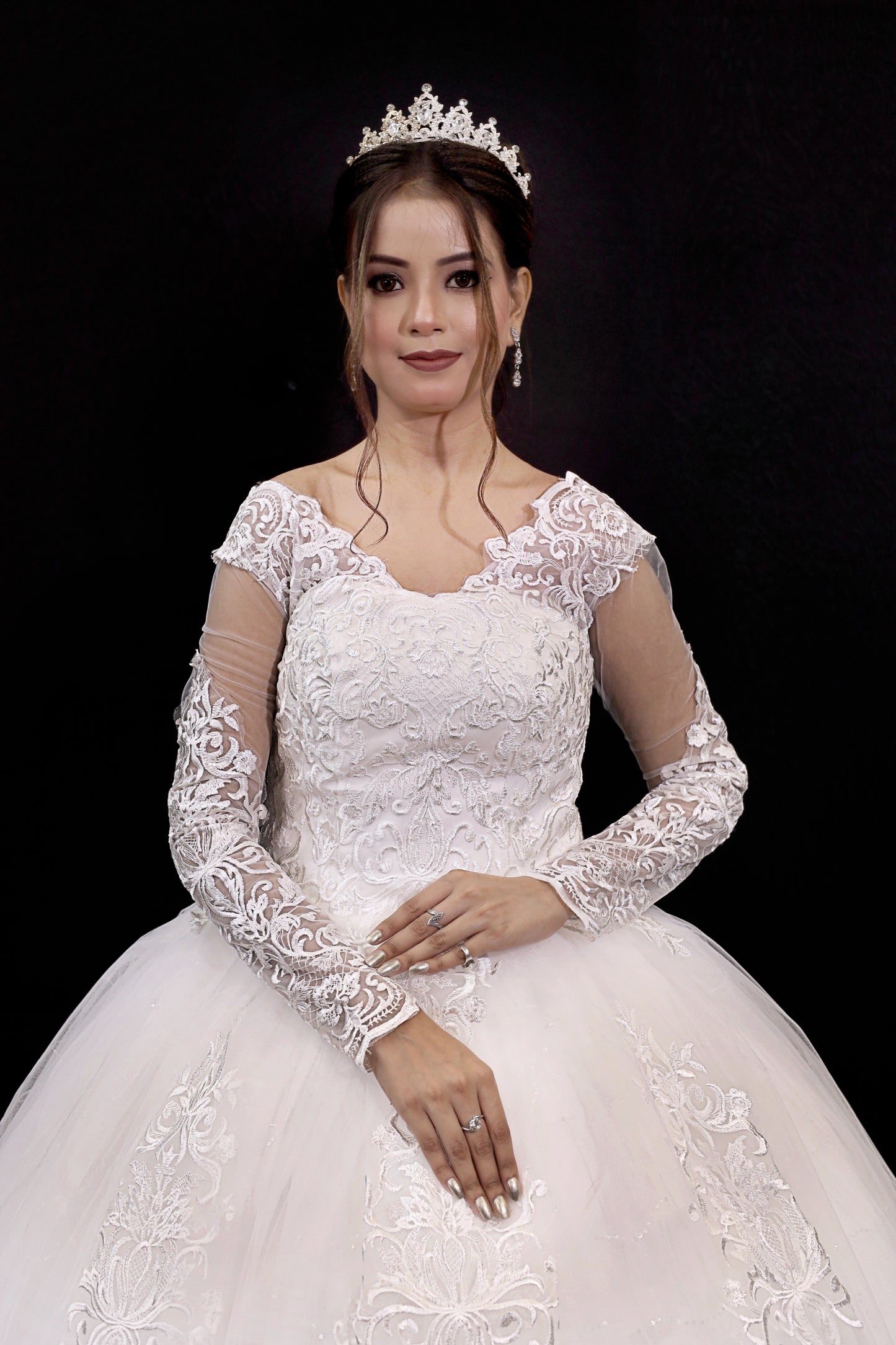 GownLink's Adorable White Wedding Princess Gown GLVLQD09B