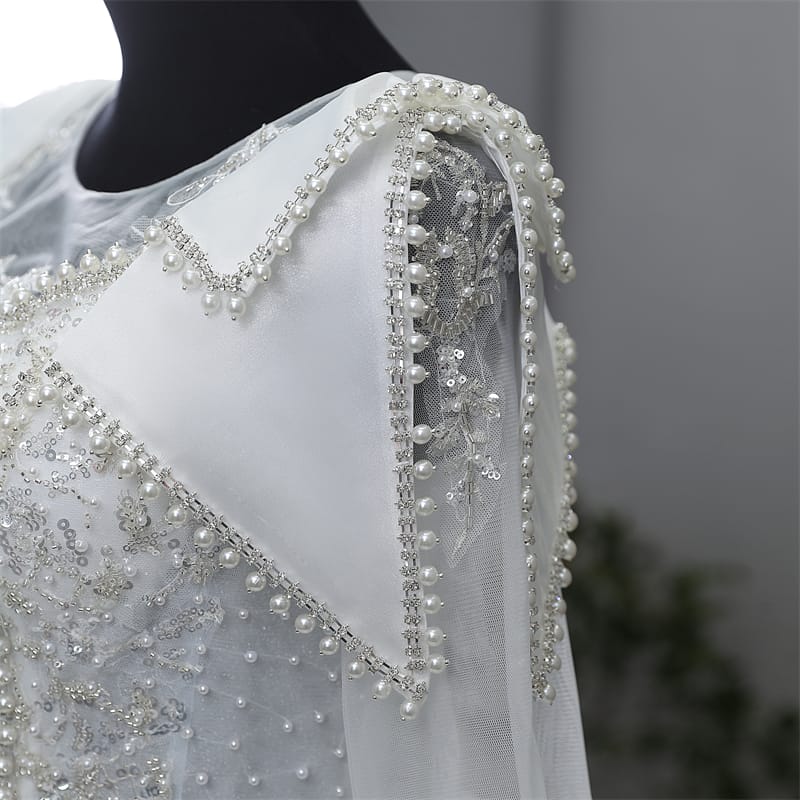 Church wedding gown in white Orchha