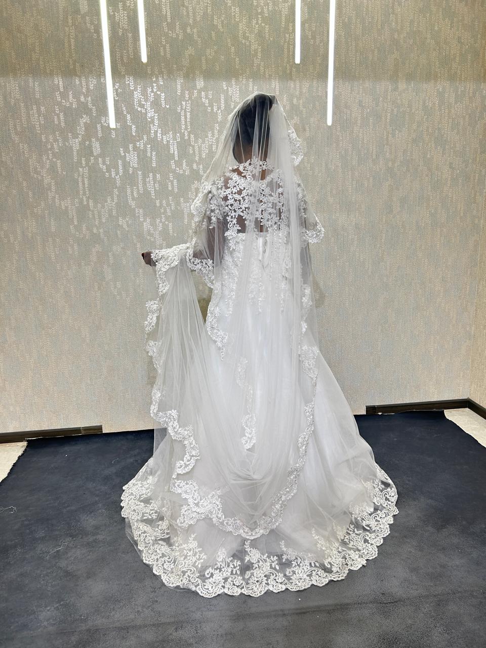 Romantic Wedding Lace Cathedral Veil White Dinapur