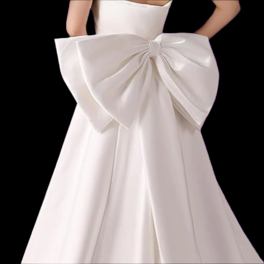 GownLink's  Unveiling Elegance Elevate Your Gown with Graceful Detachable Bow GLB1