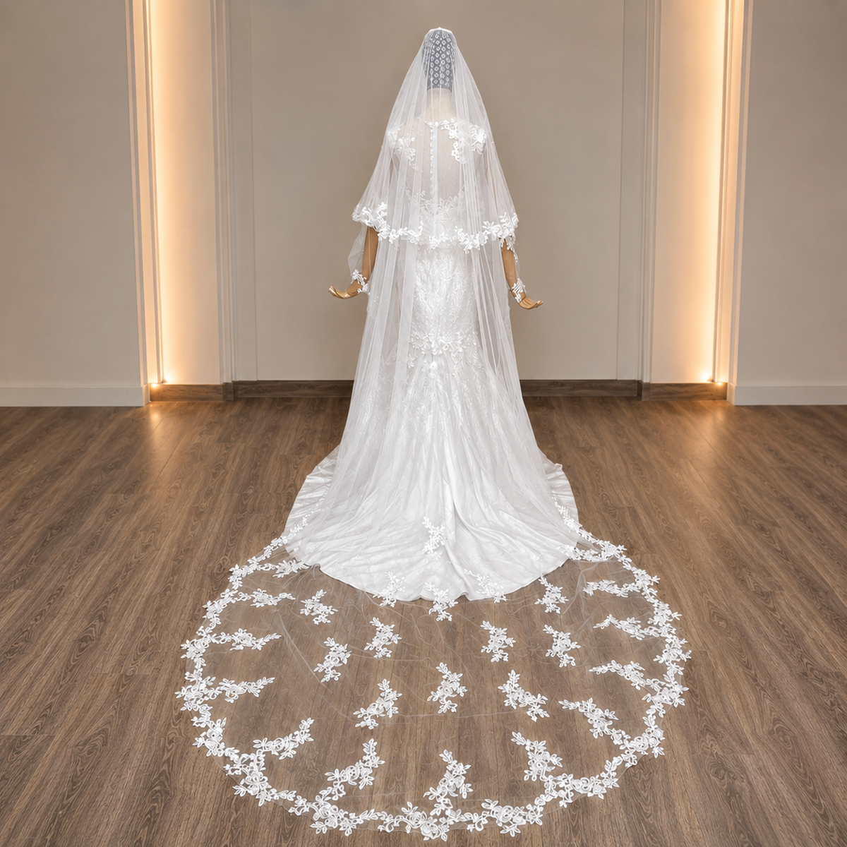 Layer detail of Cathedral Bridal Veil with Lace showing tulle and lace — GownLink CATHEDRAL