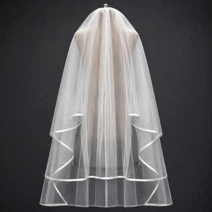 Close-up of lace edge detail on Cathedral Bridal Veil with Ribbon — GownLink GLV9