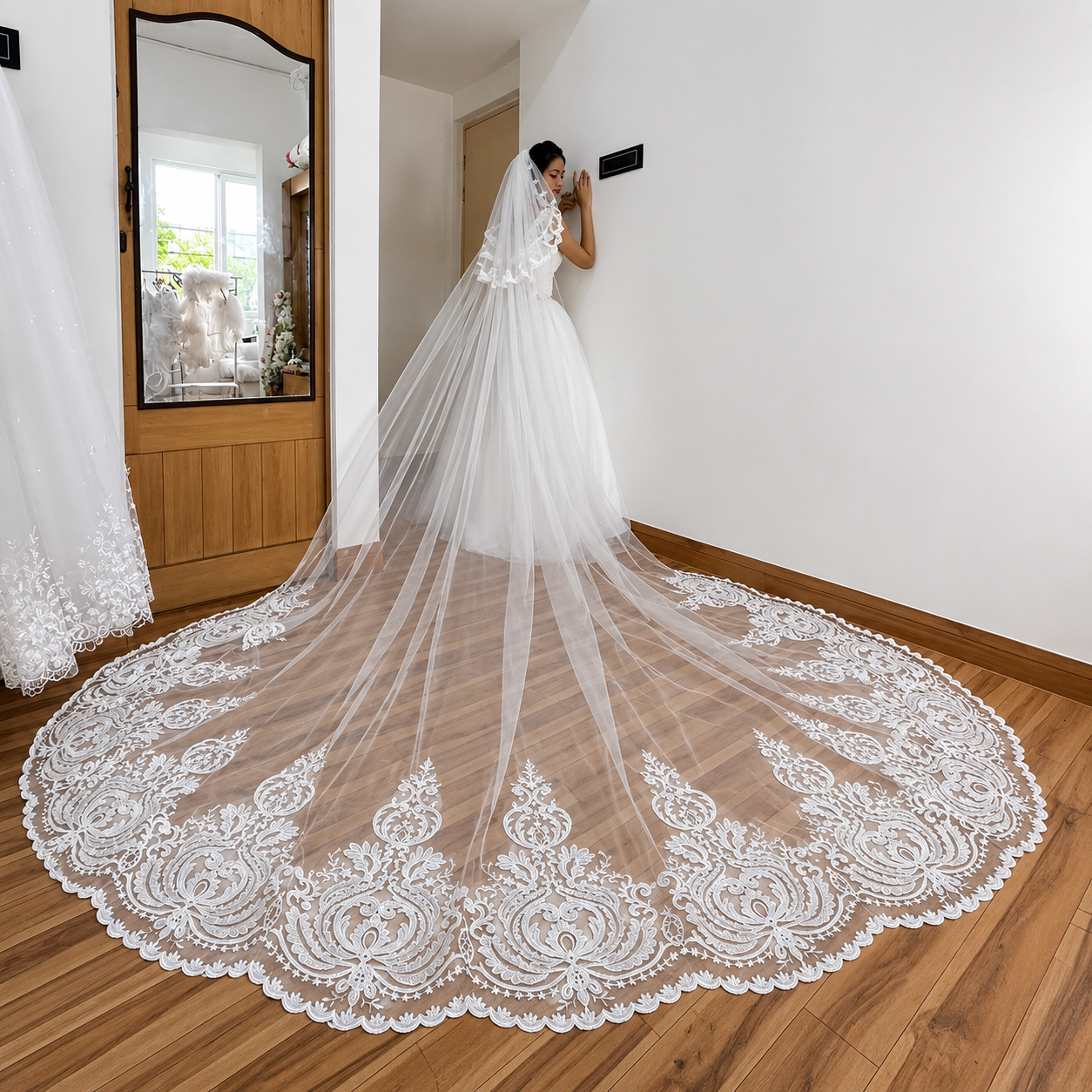 Detail of veil fabric and texture — GownLink GLV7