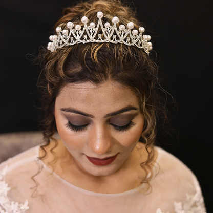 Close-up of individual pieces in 5-Piece Bridal Combo Set — GownLink GOWNLINKS