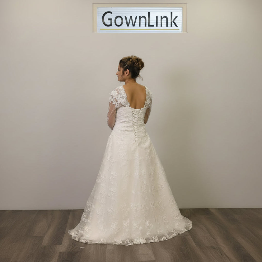 GownLink Princess White Bridal Dress for Church Wedding Elegant A-Line Gown GLGF077