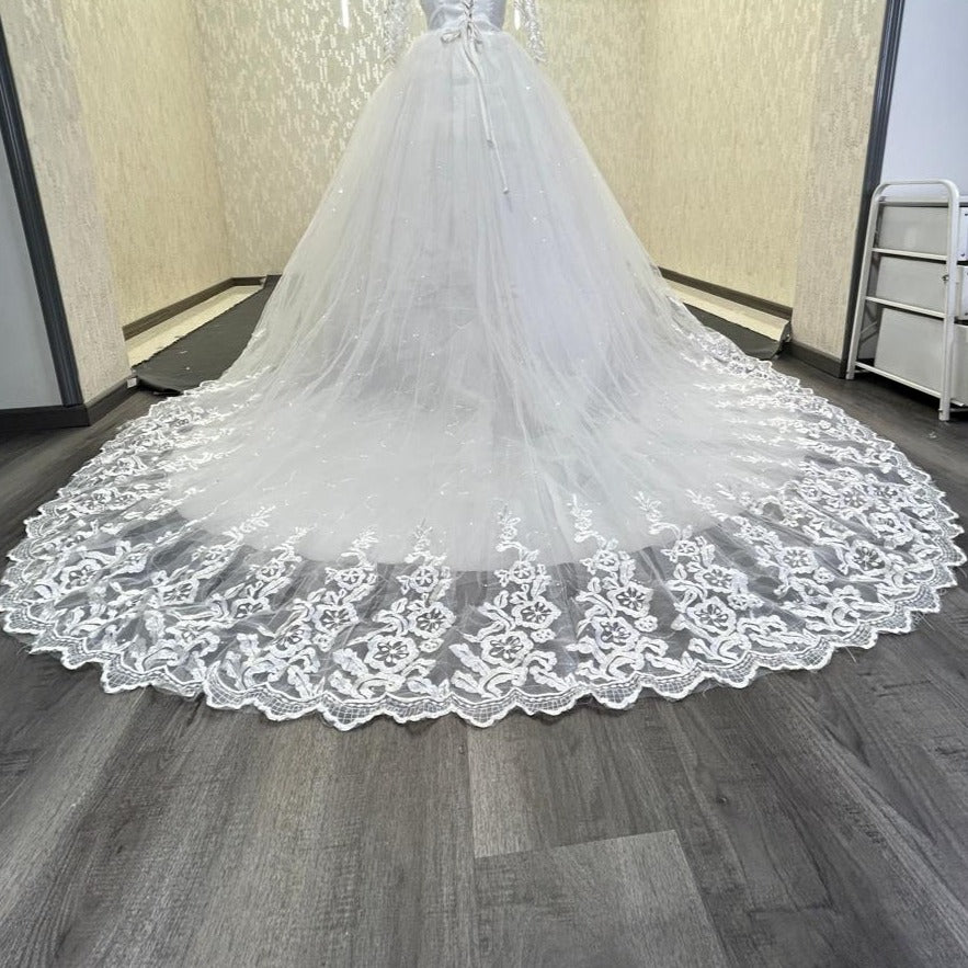 GownLink Stunning White Catholic Wedding Train Gown with Beaded Lace GLHMD16050083T