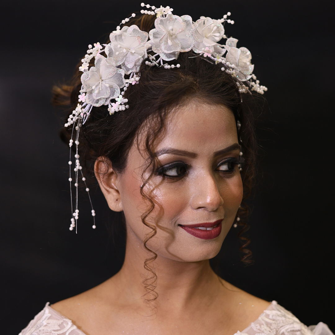 Christian wedding hair clip with pearls in Lucknow