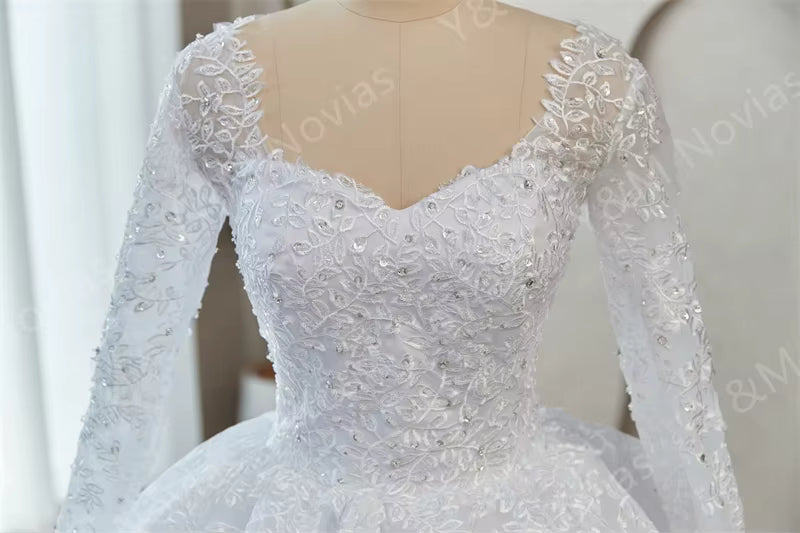 GownLink Stunning Train Gown White Church Wedding Gown GLGB170-B