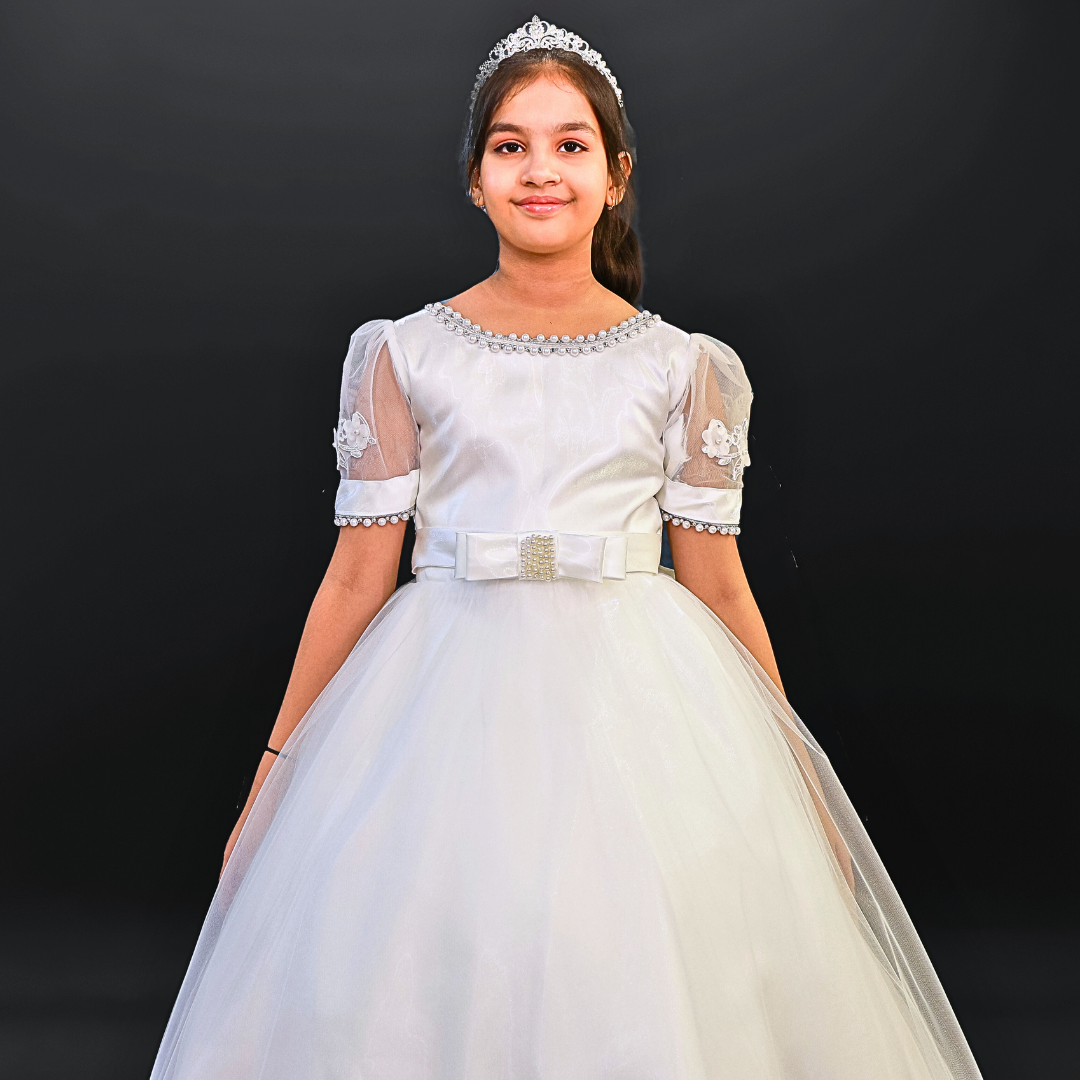 White Communion dress for church ceremony in Mimami