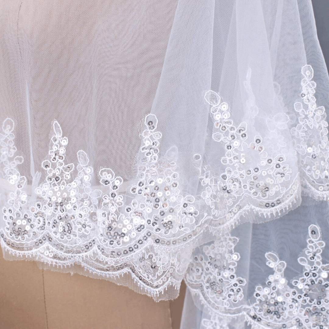 Enchanting Elegance  GownLink's  Exquisite Short 1.5mtr Bridal Veil With Comb adorned in Sequined Splendor GLV20