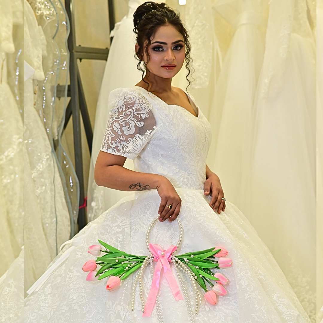 GownLink Pink color Bridal Bouquet