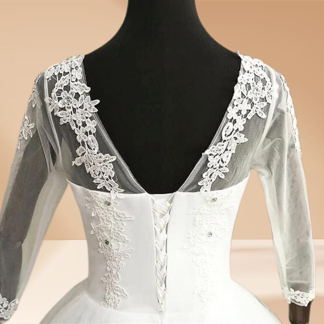 White Wedding Dress in Port Blair ,Andaman and Nicobar Islands