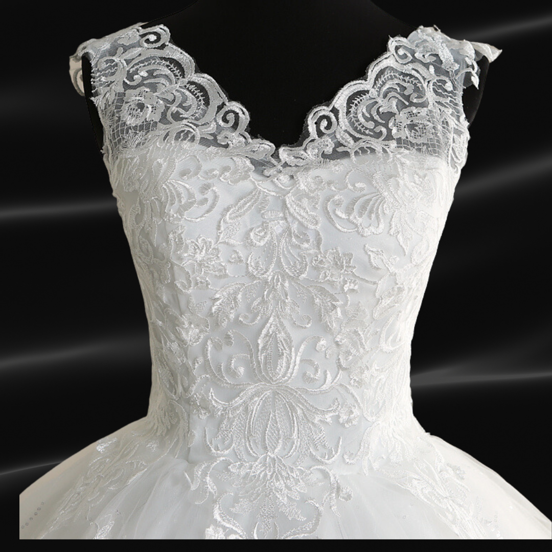 GownLink Luxury Bridal Ball Gown with Elegant Christian & Catholic Wedding Bridal Dress GLVLQD09B